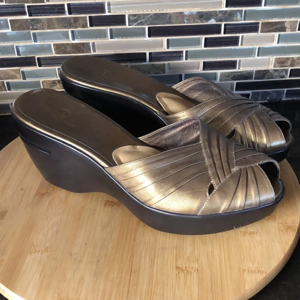 Lot of 2 pair Cole Haan Austyn Peep Toe Wedge Sandal Mule Slides size‎ 11B